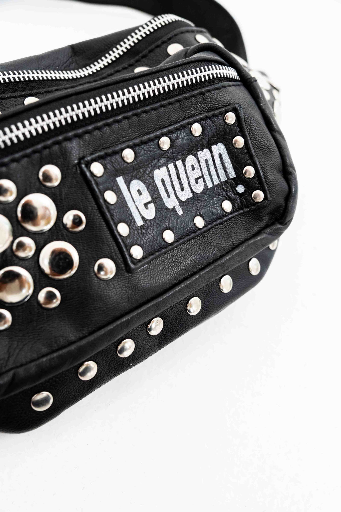 Cassy crossbody